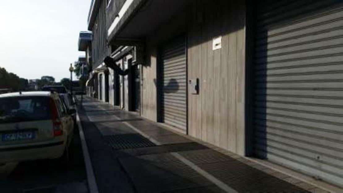 Bunker Degli Inventori Hotel Foggia Buitenkant foto