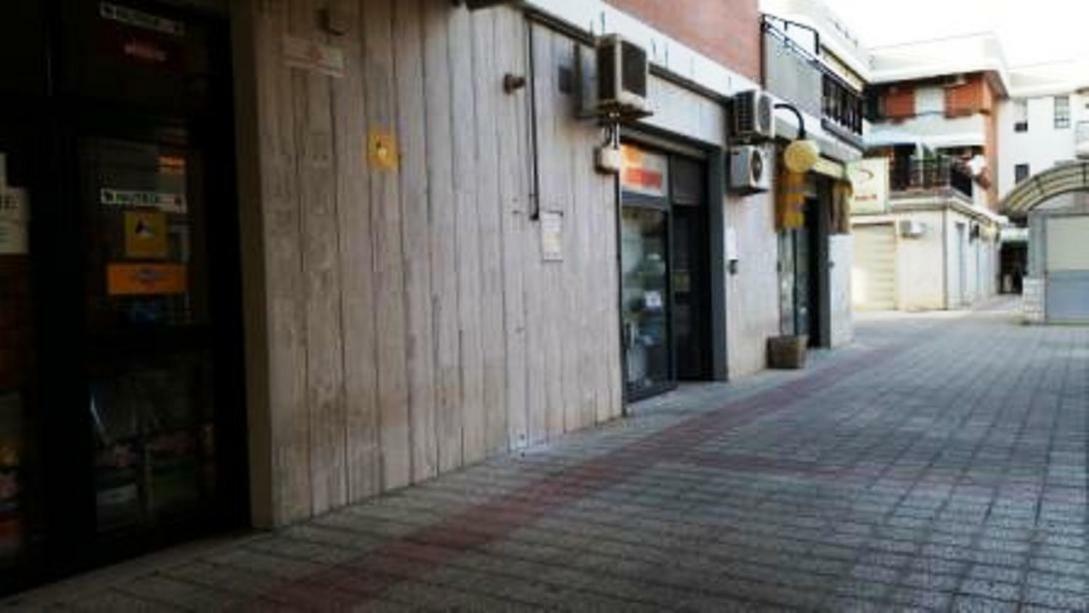 Bunker Degli Inventori Hotel Foggia Buitenkant foto