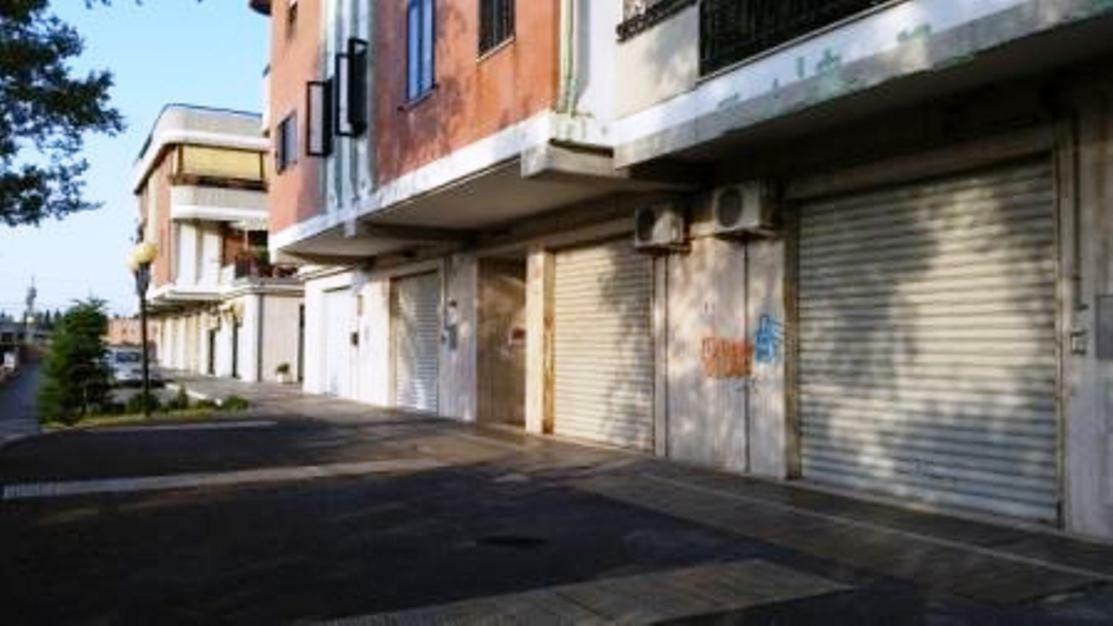 Bunker Degli Inventori Hotel Foggia Buitenkant foto